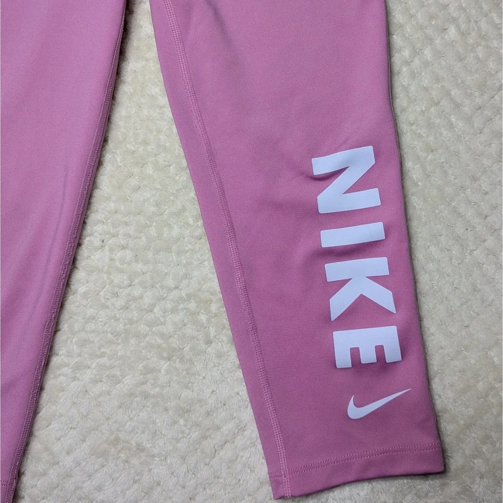 Nike sporty dri